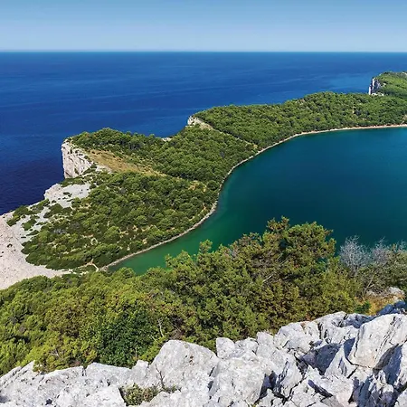 Сasa de vacaciones Amazing In Kornati With House Sea View *